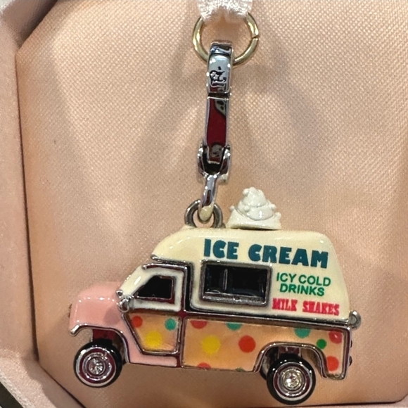 JUICY COUTURE ICE CREAM TRUCK - Picture 1 of 5